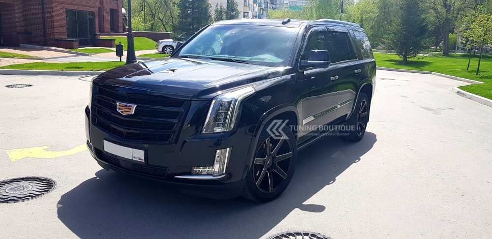 Cadillac Escalade и 22" диски KMC KM700 фото 1